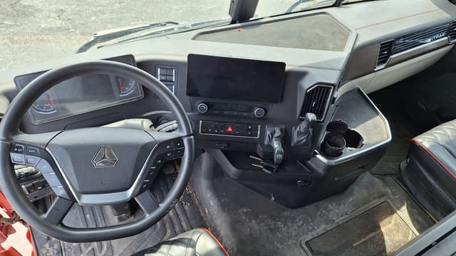Sitrak C7H 4x2 Седельный тягач - 5