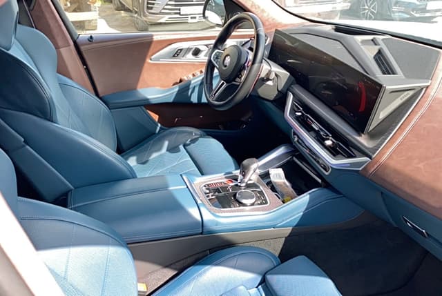 BMW XM - 6