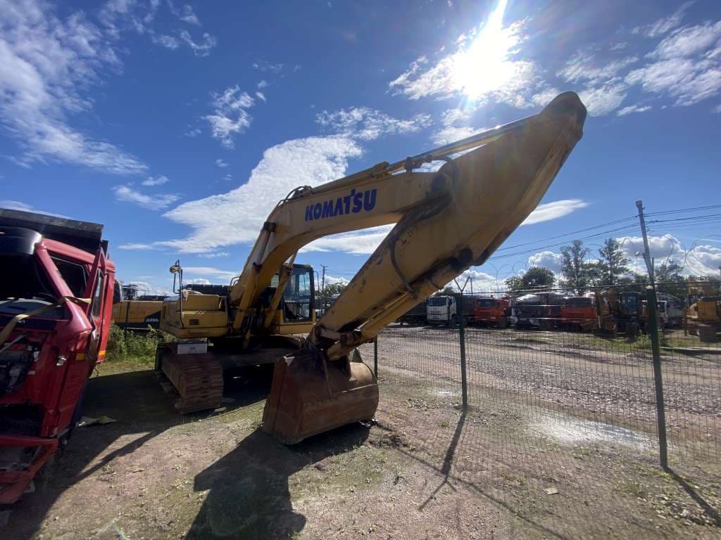 Komatsu PC 300 Экскаватор - 2