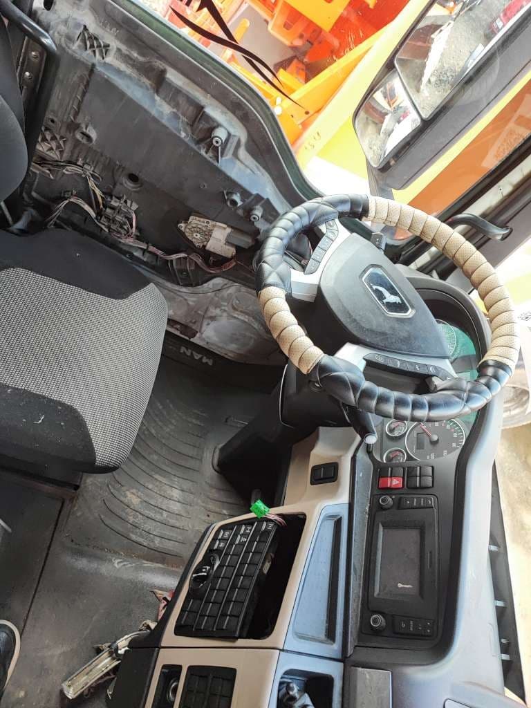 MAN TGX 4X2 Седельный тягач - 5