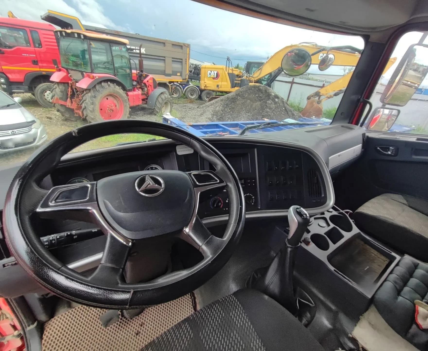 Sany SYZ320* 6x4 Самосвал - 5