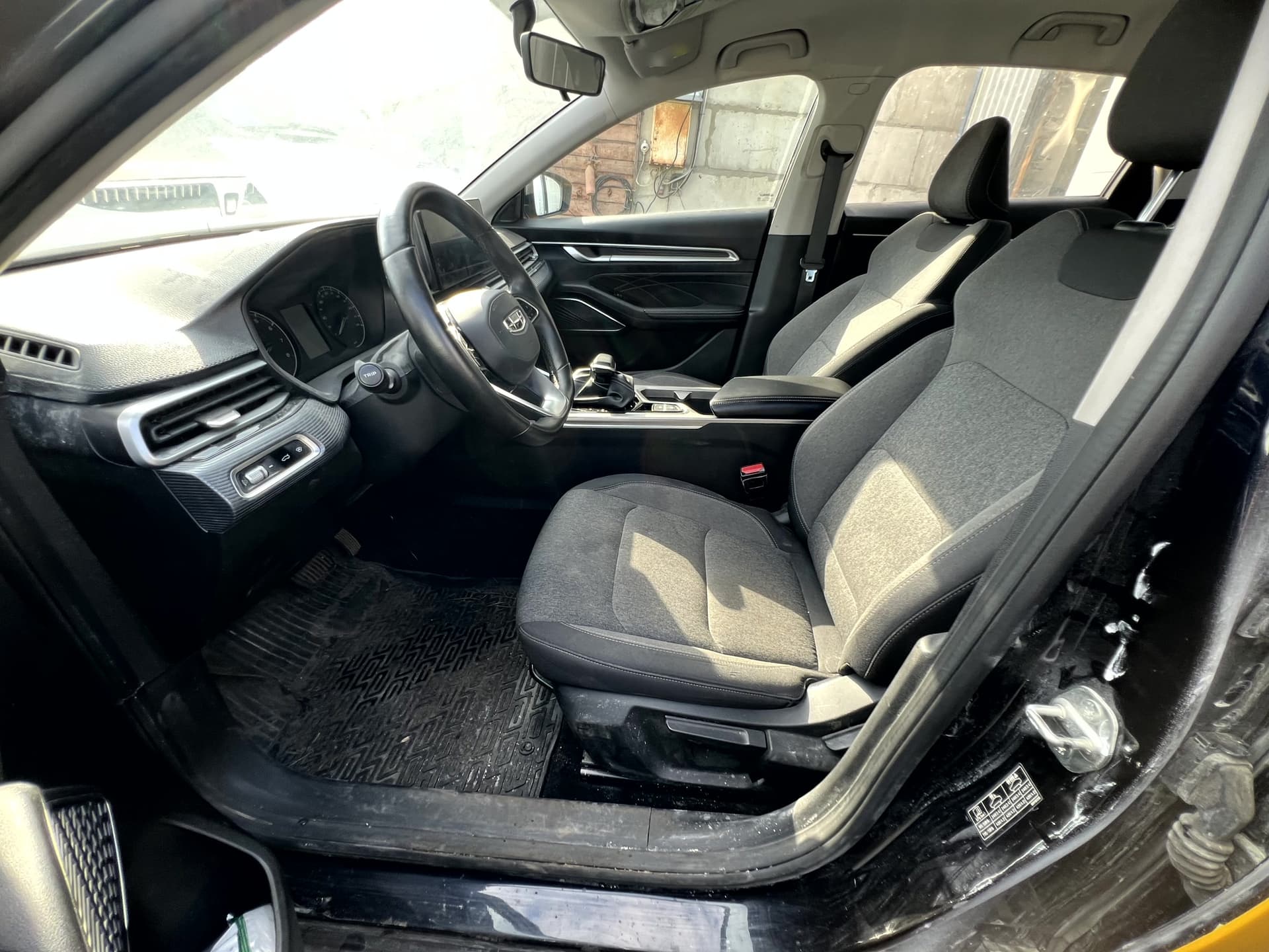 Geely EMGRAND - 6