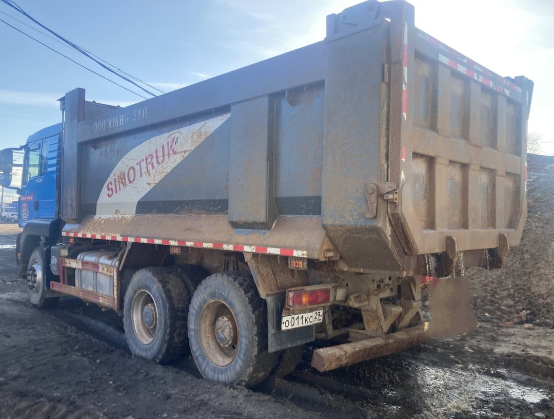 Howo T5G 6x4 Самосвал - 4
