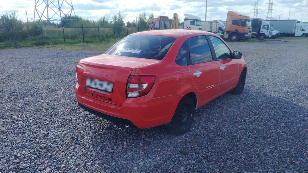 Lada Granta седан - 3