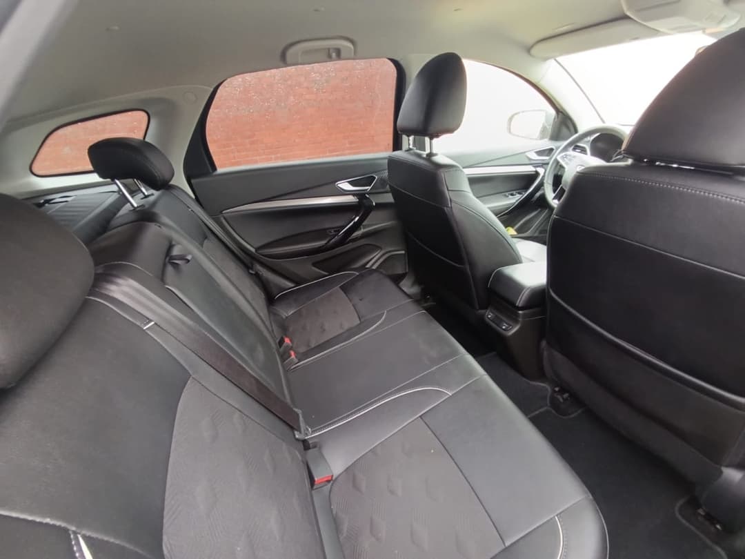 Lada Vesta SW Cross - 9