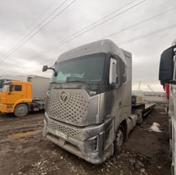 Foton AUMAN 4x2 Седельный тягач - 1