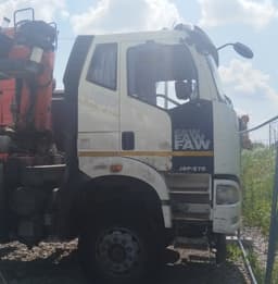 Айсин W0* на шасси FAW CA 3250 6X4 Бортовой с КМУ - 2