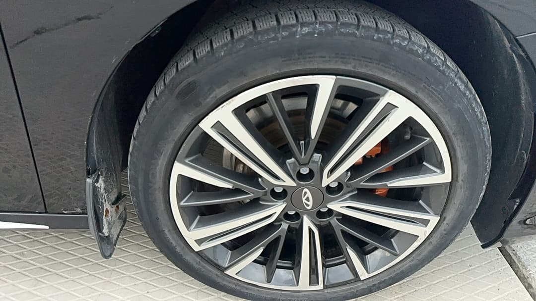 Chery ARRIZO 8 - 10