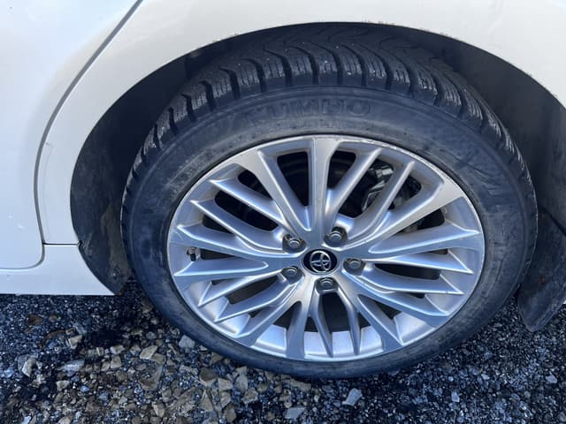 Toyota CAMRY - 10