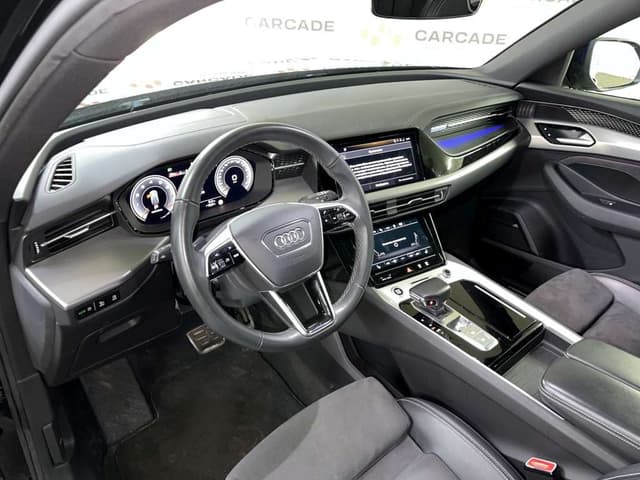 Audi Q6 - 6