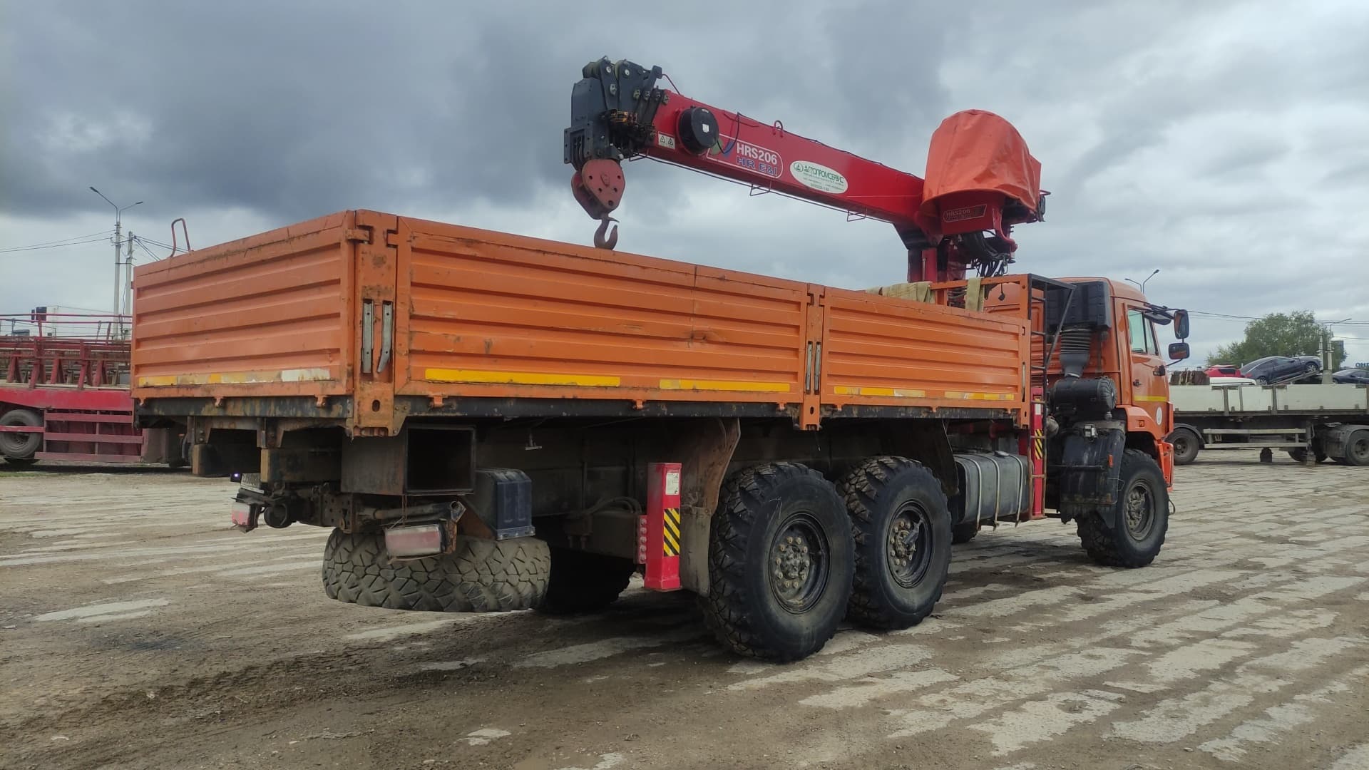 Агропромсервис 4382* на шасси Камаз 43118 6x6 Бортовой с КМУ - 3