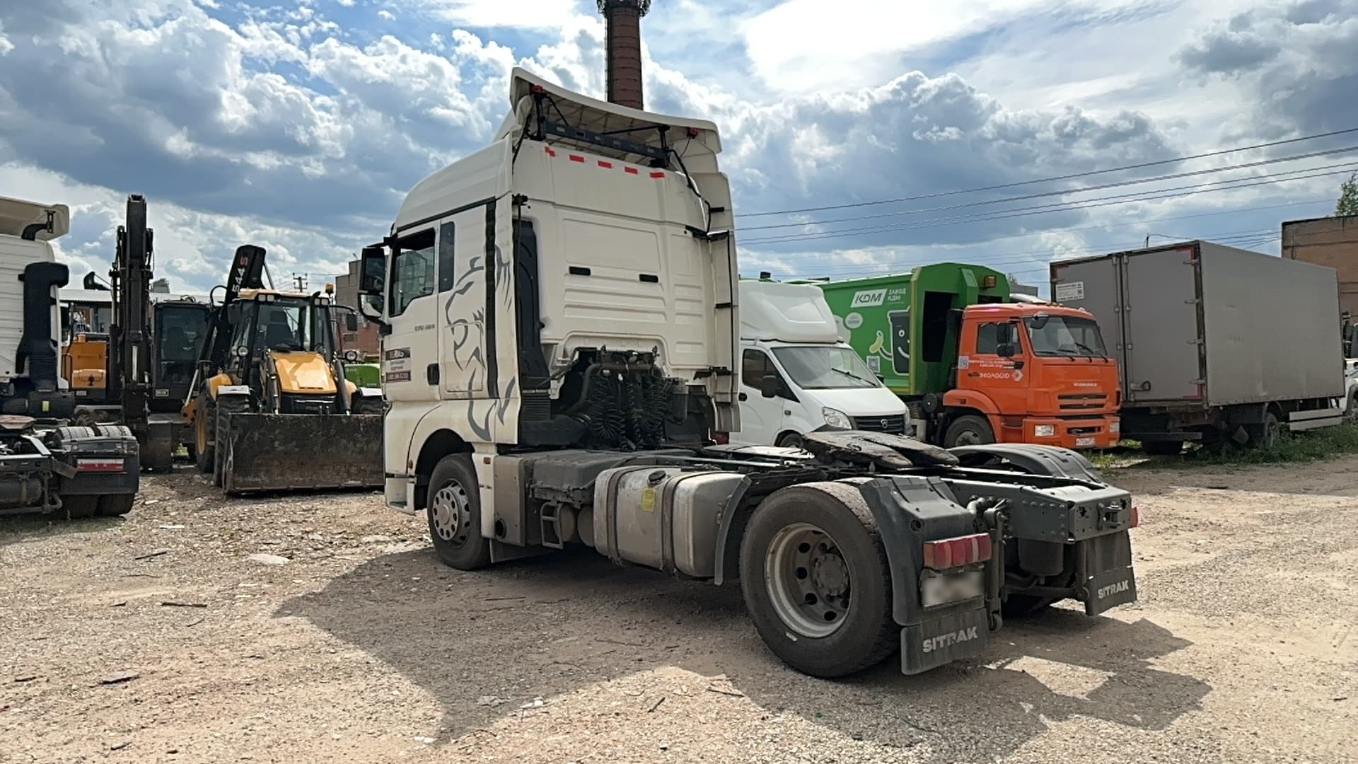 Sitrak C7H 4x2 Седельный тягач - 4