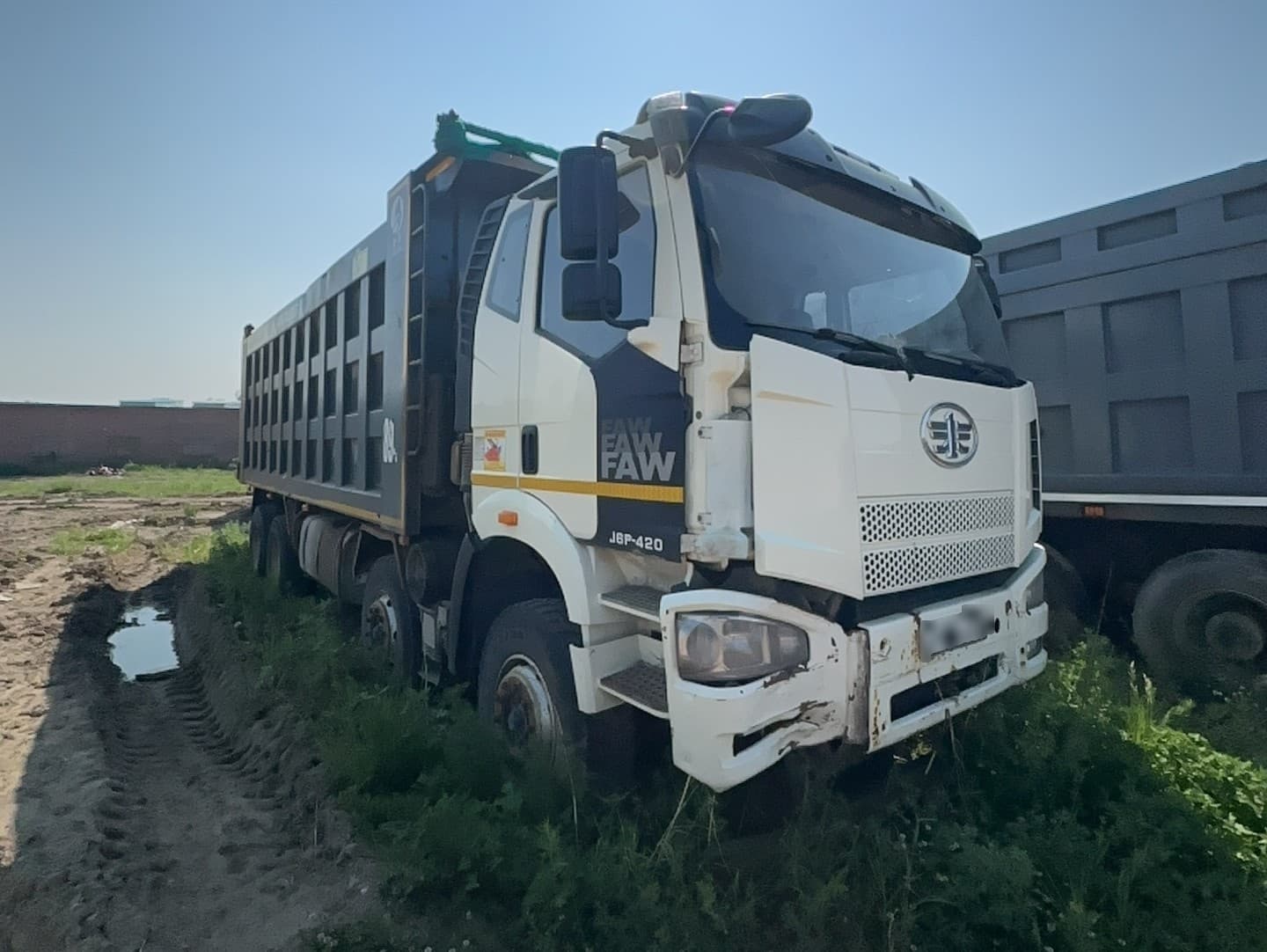 FAW CA 3310 8x4 Самосвал - 2