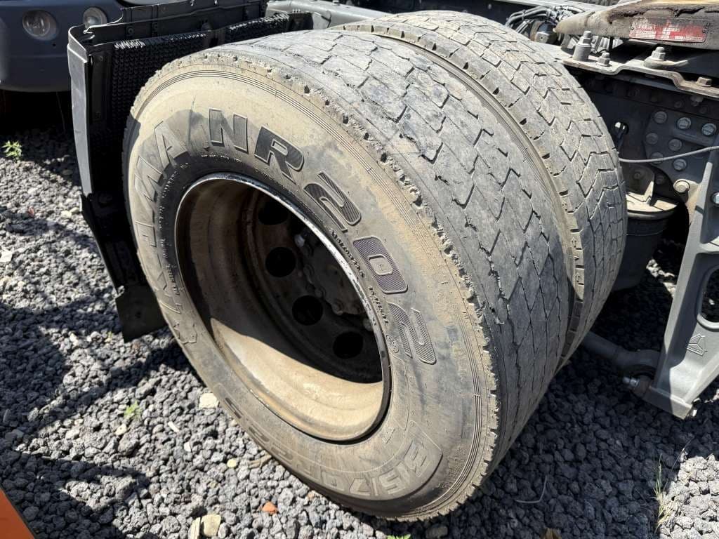 Sitrak C7H 4x2 Седельный тягач - 6