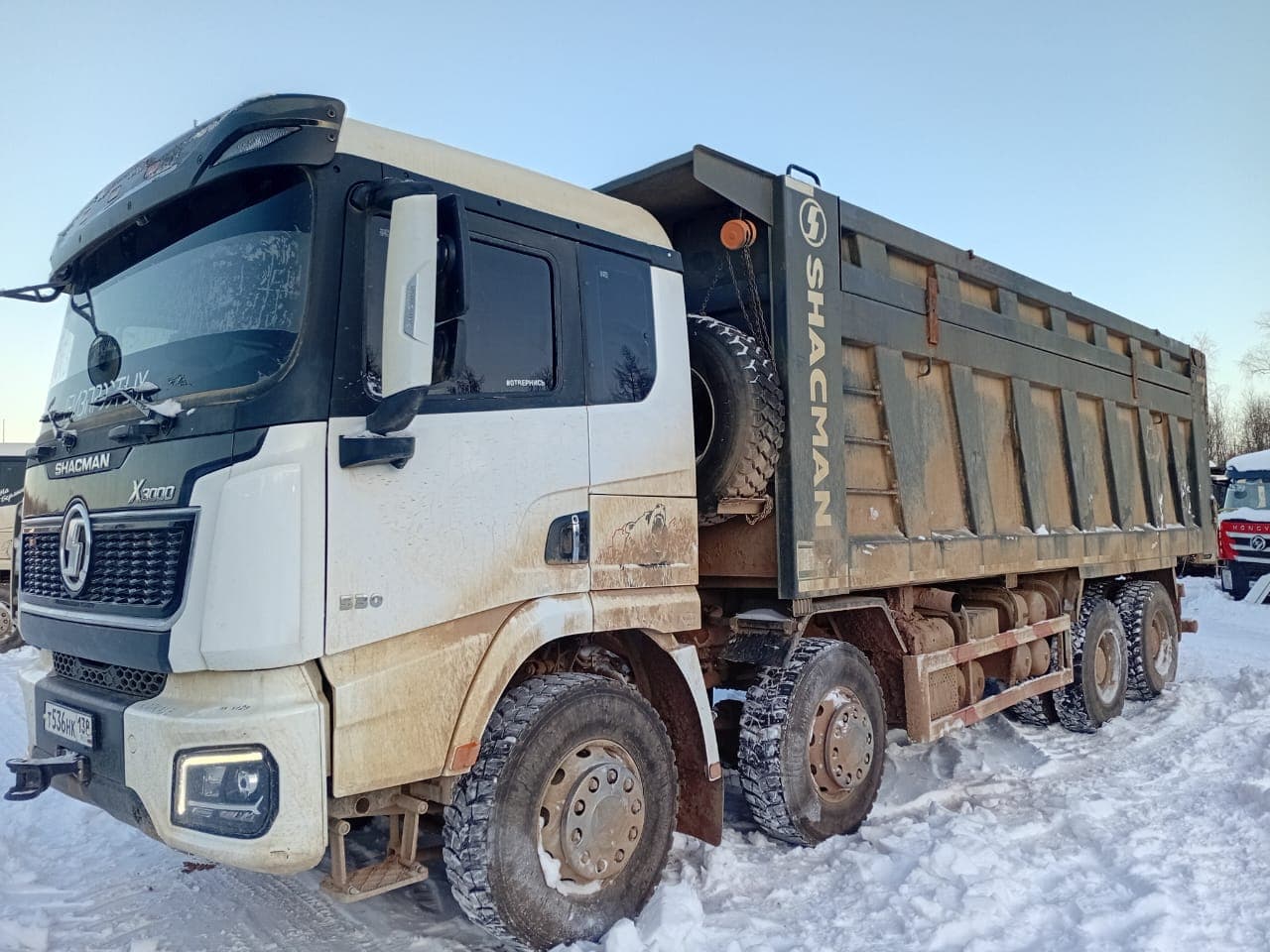 Shacman (Shaanxi) SX* 8x4 Самосвал - 1