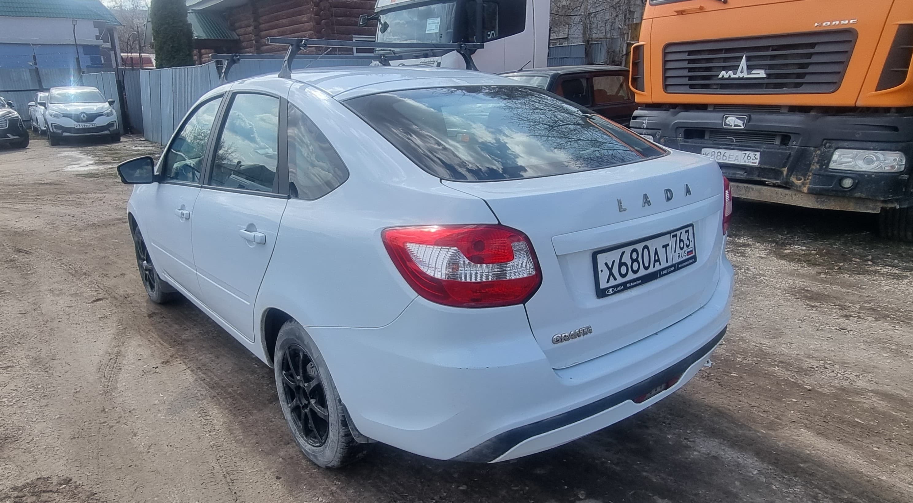 Lada Granta лифтбек - 4