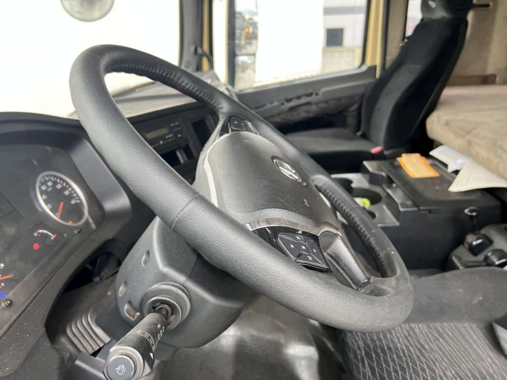 Shacman (Shaanxi) SX* 8x4 Самосвал - 5