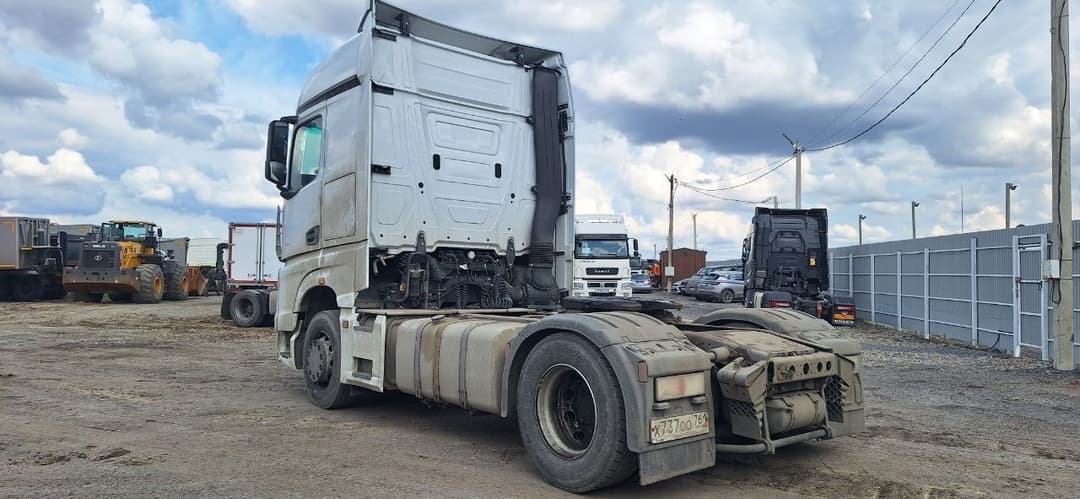 Камаз 54901 4x2 Седельный тягач - 4