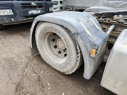 Sitrak C7H 4x2 Седельный тягач - 8
