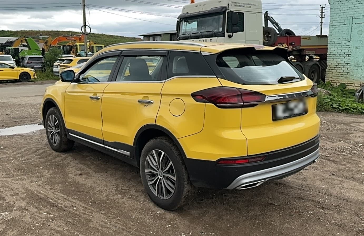 Geely Atlas Pro - 4