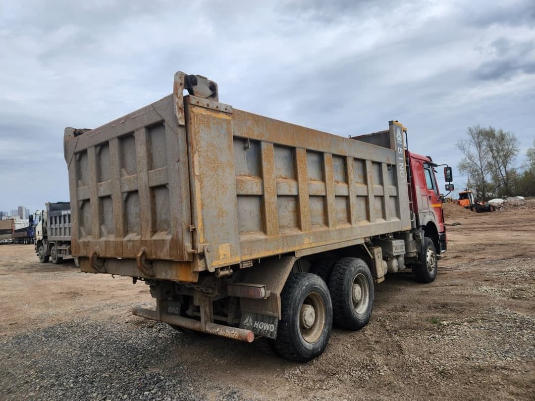Howo ZZ* 6x4 Самосвал - 3