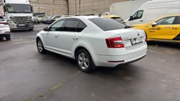 Skoda Octavia - 3