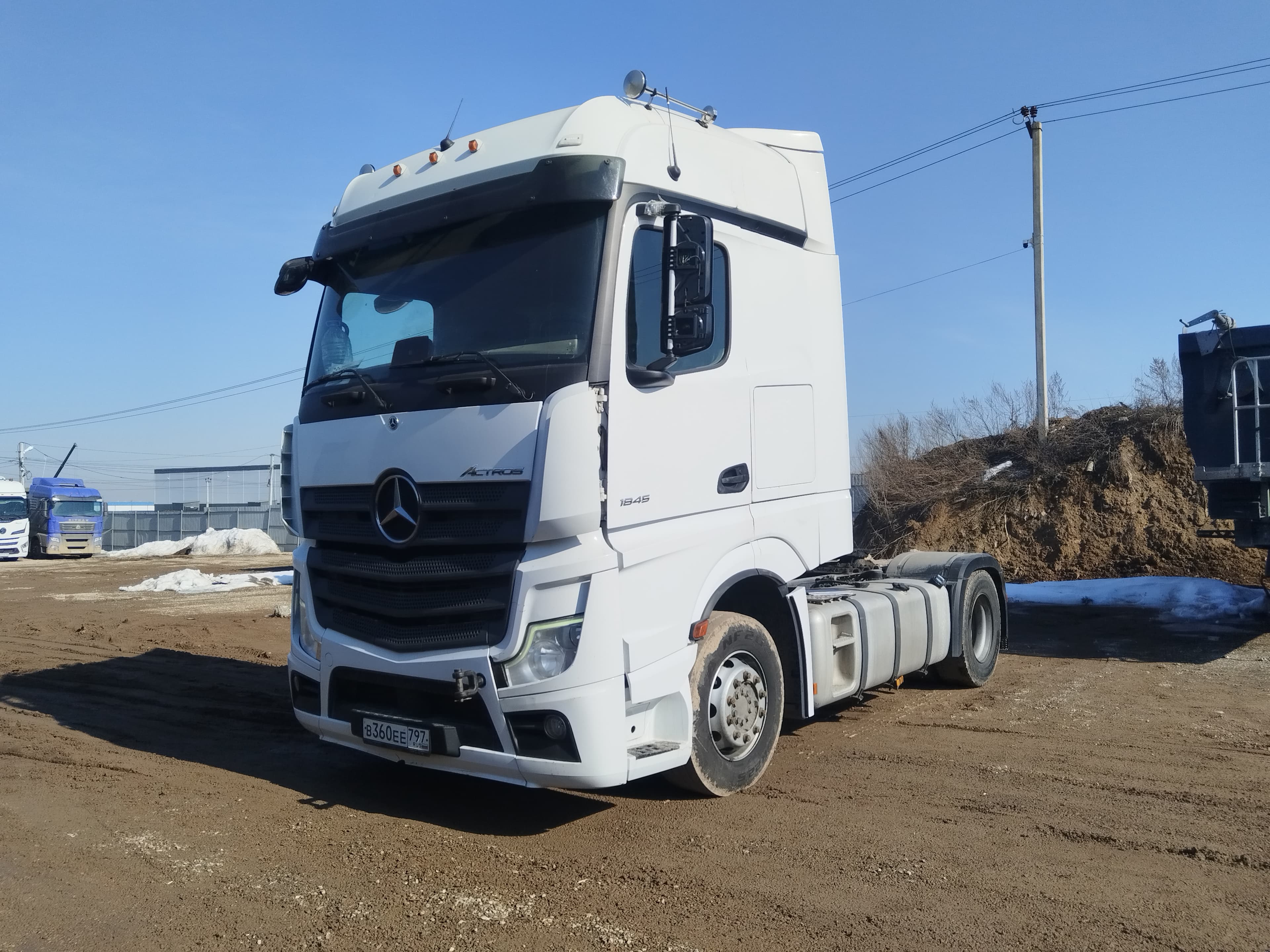 Mercedes-Benz Actros 4x2 Седельный тягач - 1