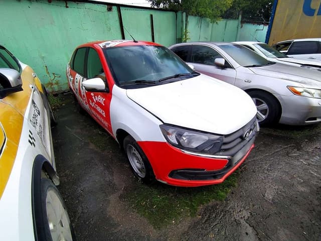 Lada Granta седан - 2