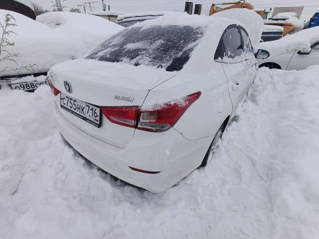 Changan Alsvin - 3