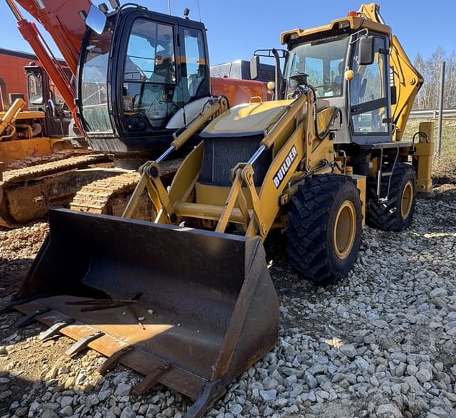 Builder BL30 Экскаватор-погрузчик - 1