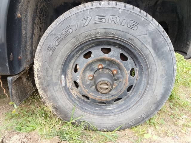 UAZ Pickup - 10