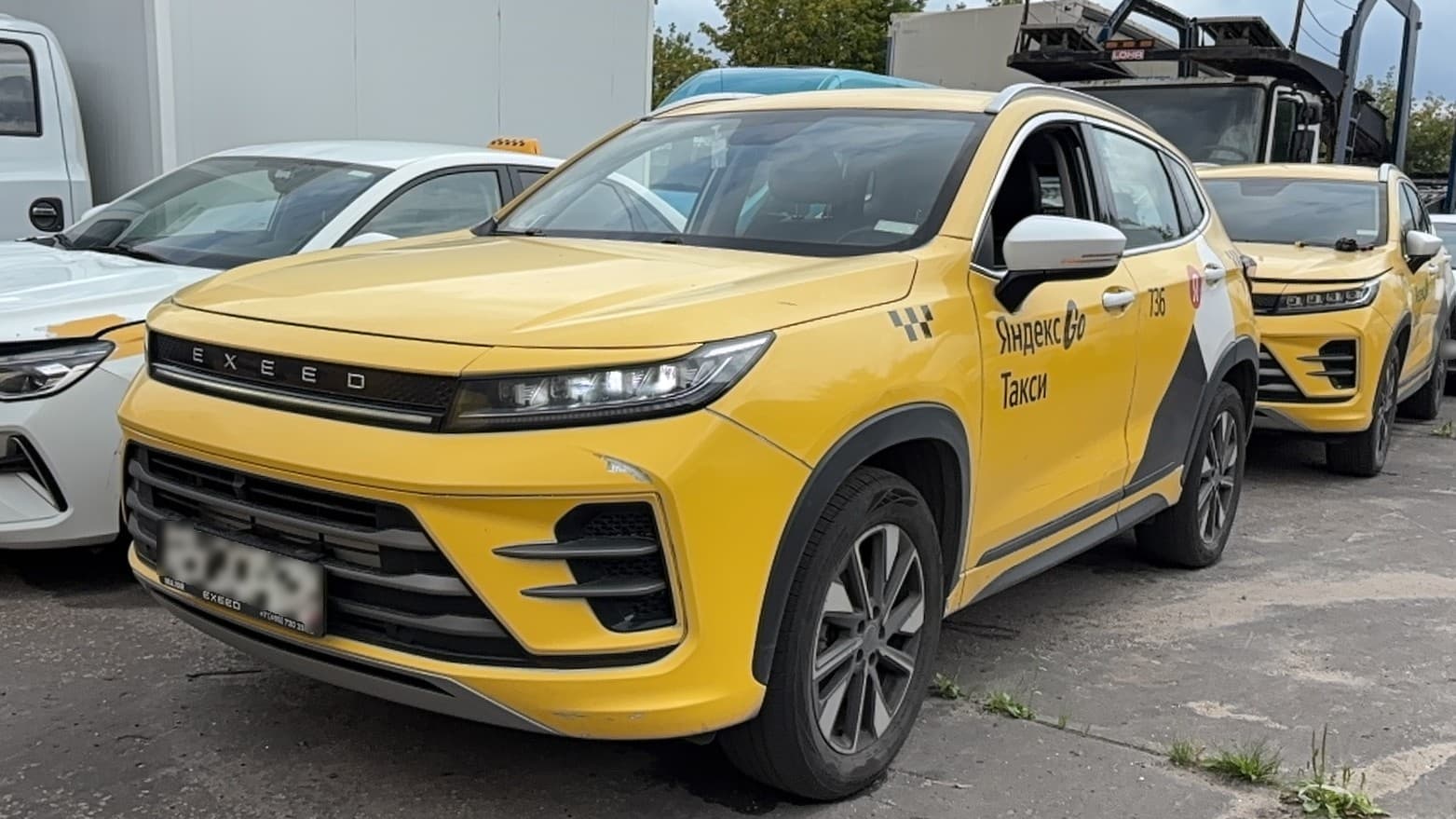 Exeed LX - 1