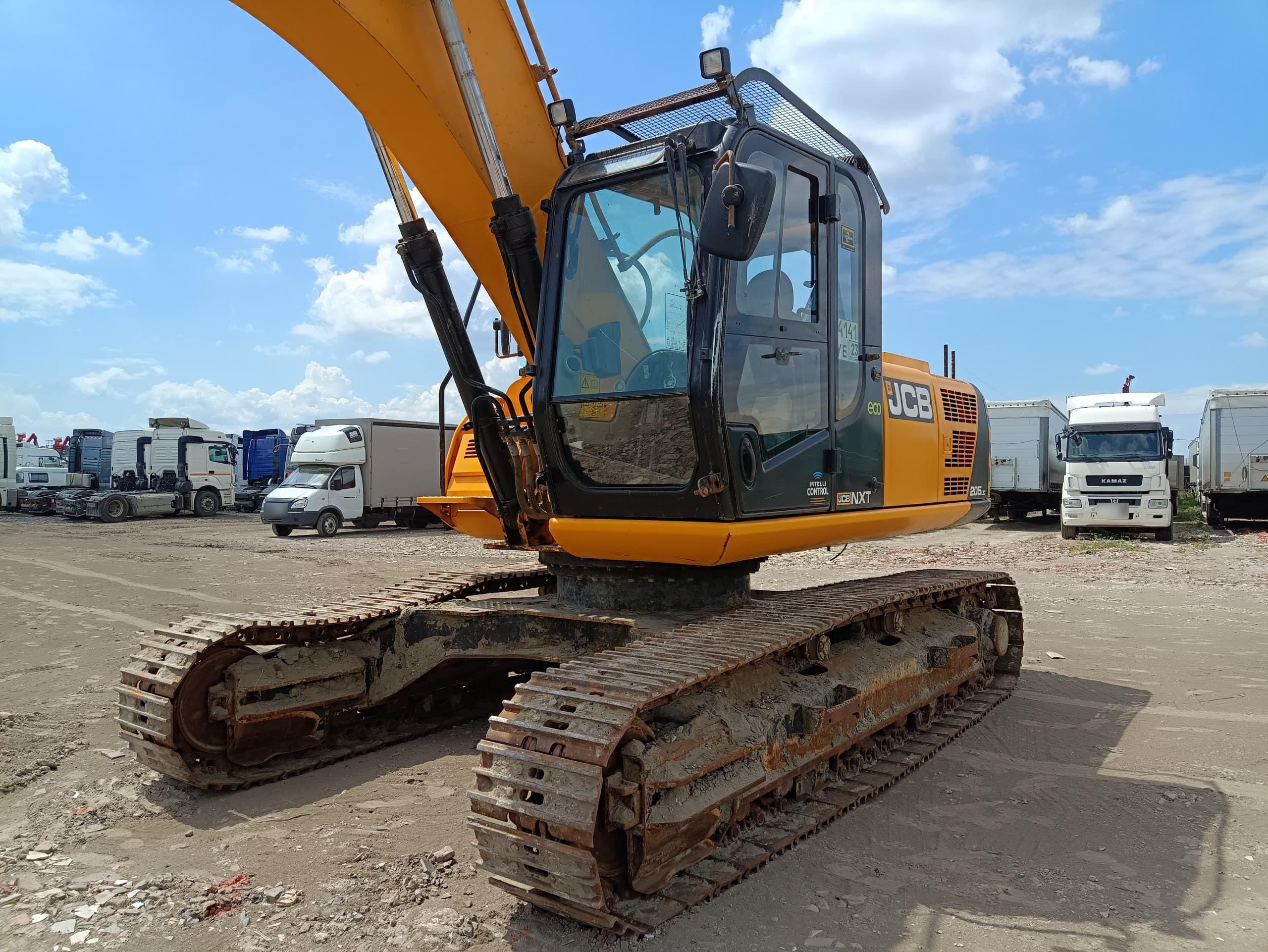 JCB JS 205 Экскаватор - 1
