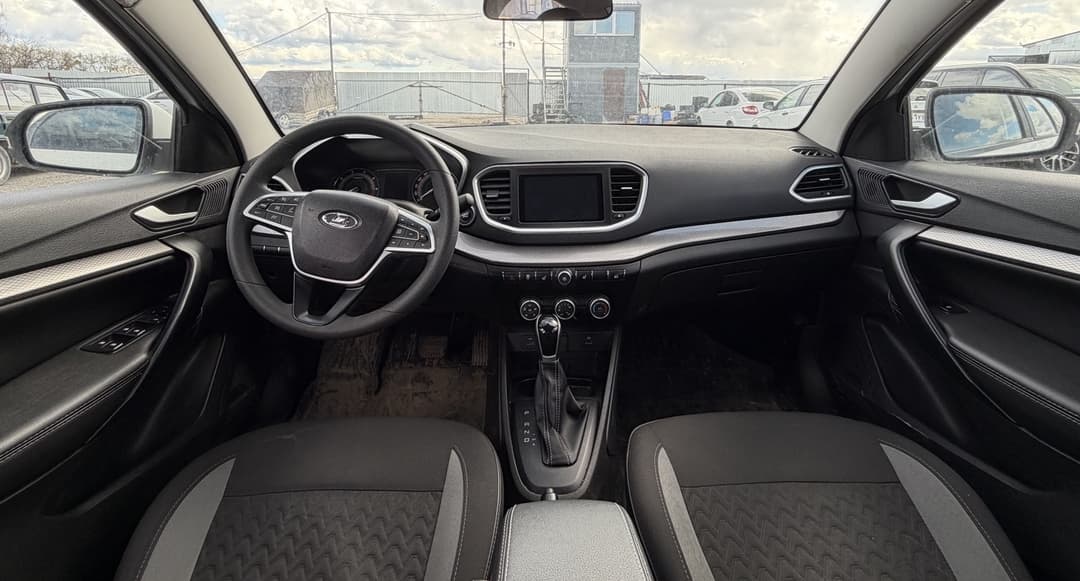 Lada Vesta седан - 5