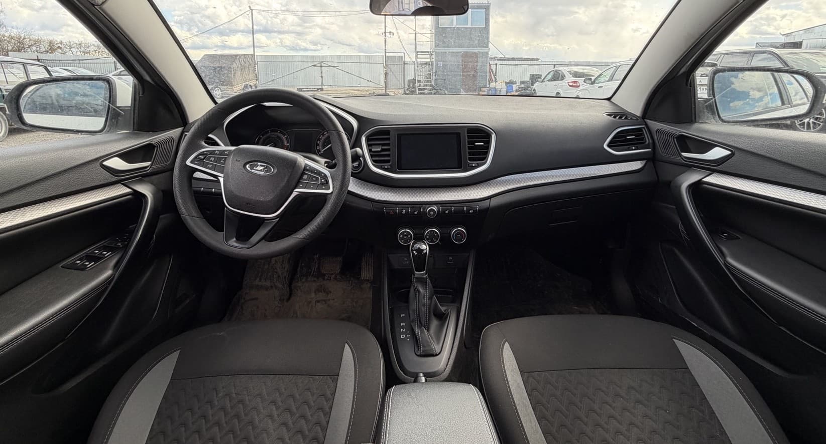 Lada Vesta седан - 5