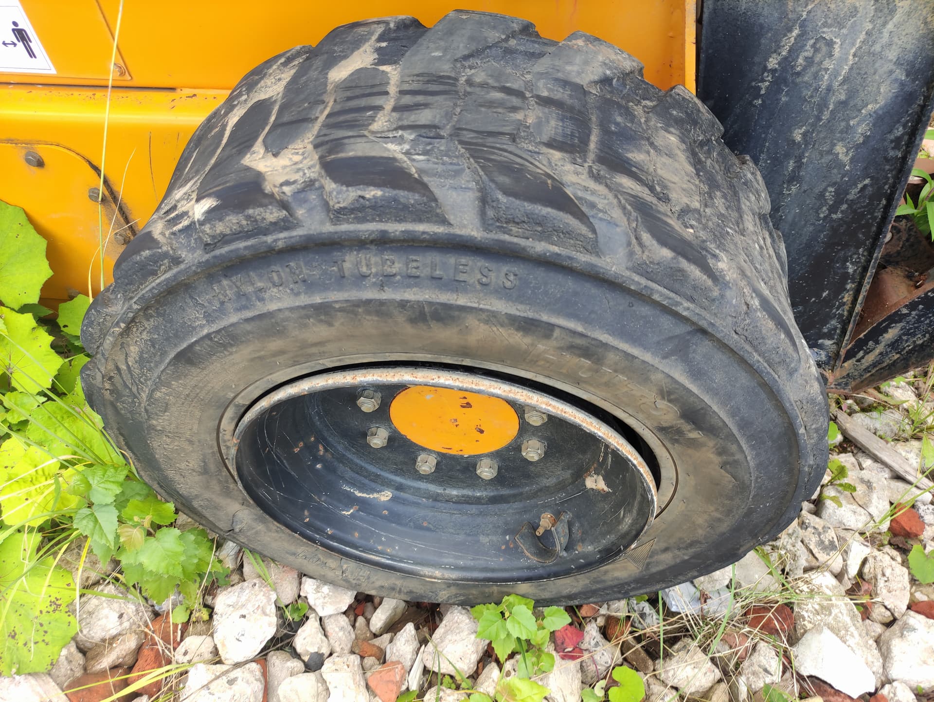 Zauberg МN1250 Мини погрузчик - 6