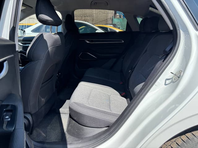 Geely Emgrand 7 - 8
