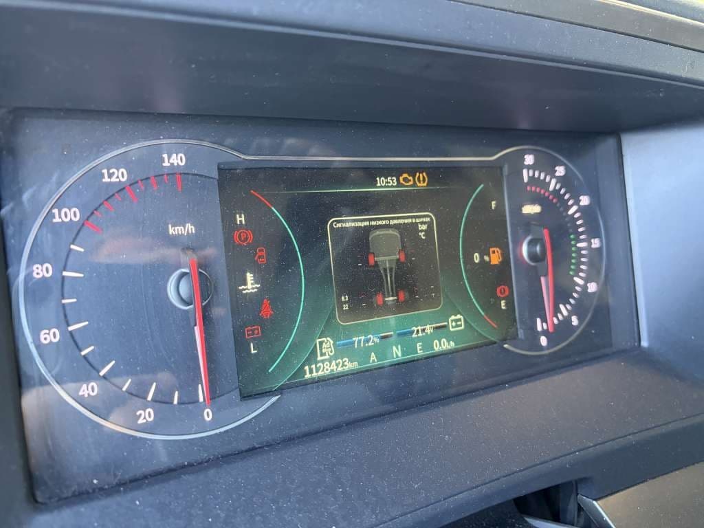 Dongfeng DFH 4x2 Седельный тягач - 5