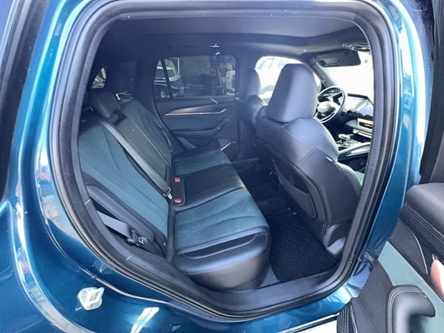 Geely Monjaro - 9
