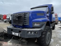 Ural NEXT 3255 Вахтовый автобус - 1