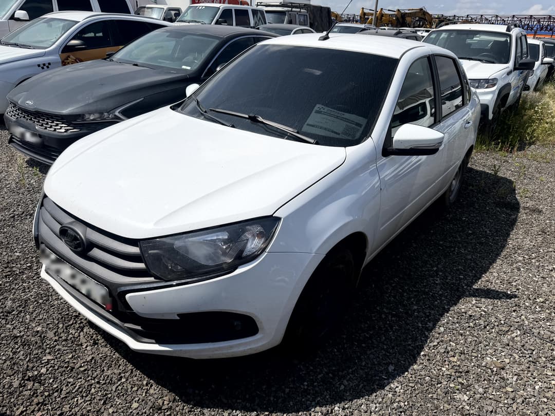 Lada Granta седан - 1