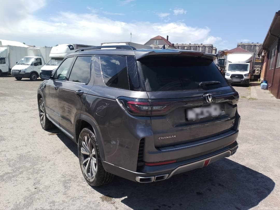Changan CS95 - 4