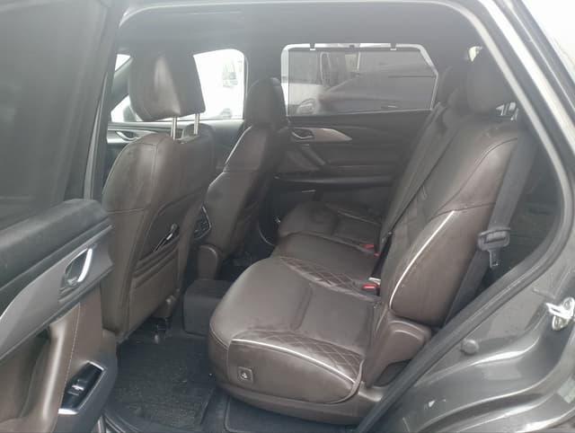 Mazda CX-9 - 9
