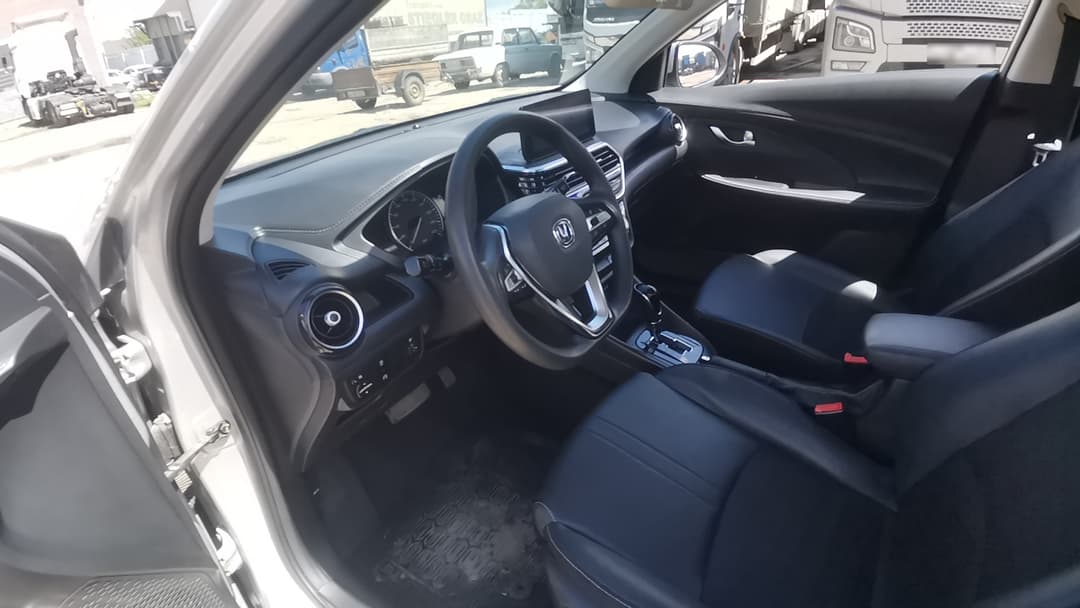 Changan Alsvin - 6