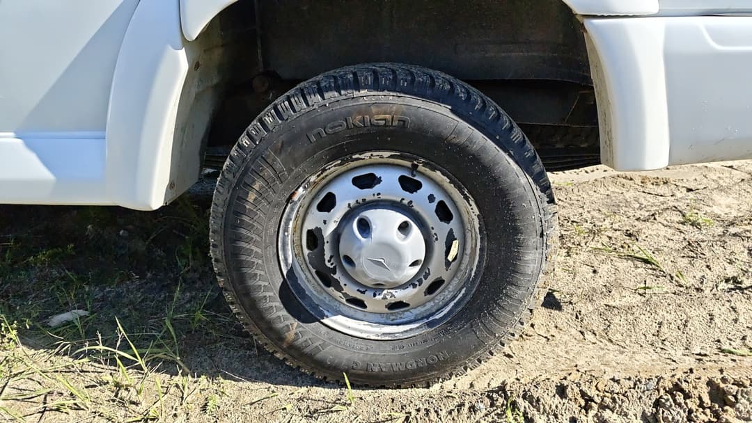 UAZ Pickup - 10