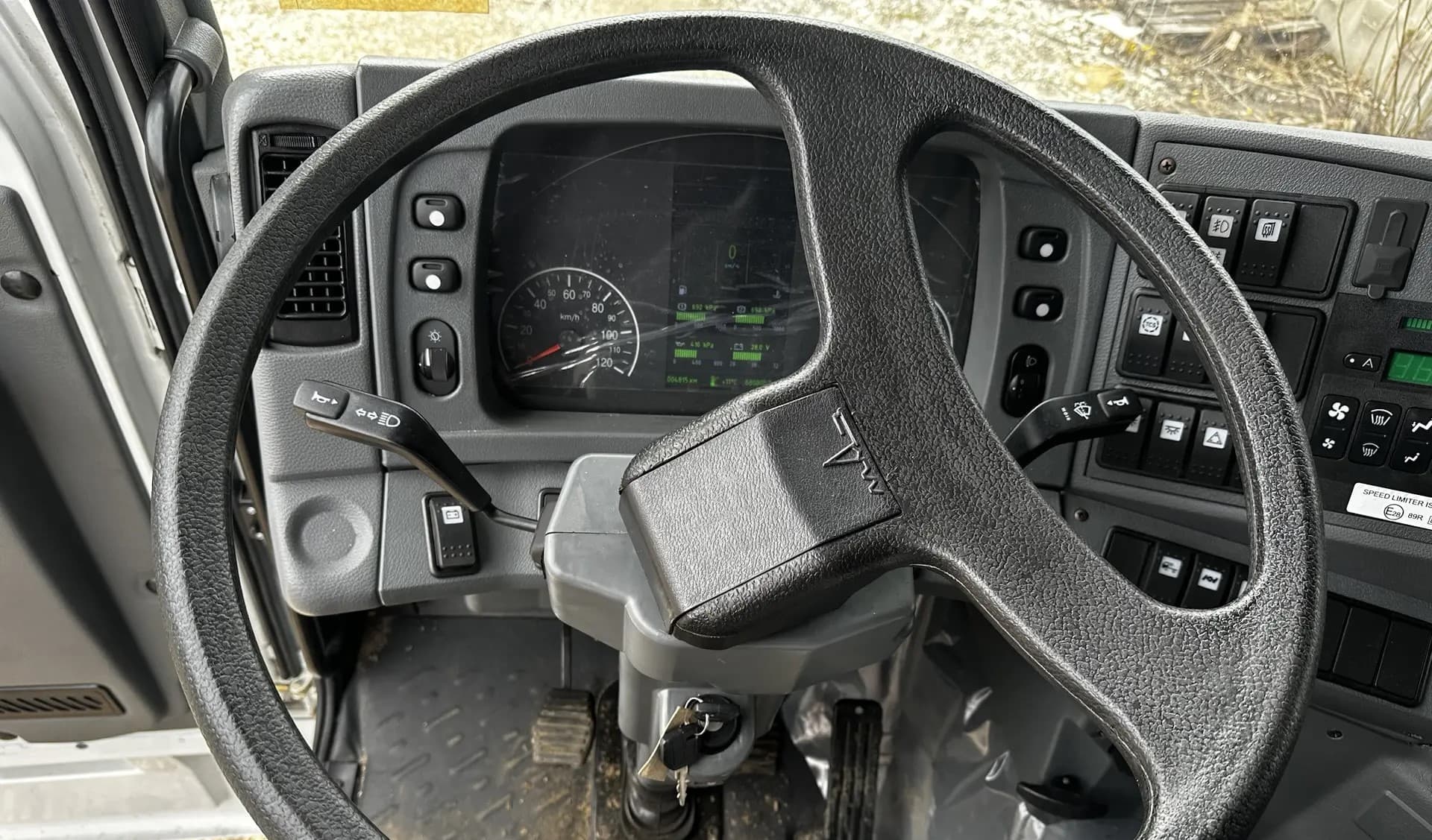 МАЗ 6430 6x4 Седельный тягач - 5