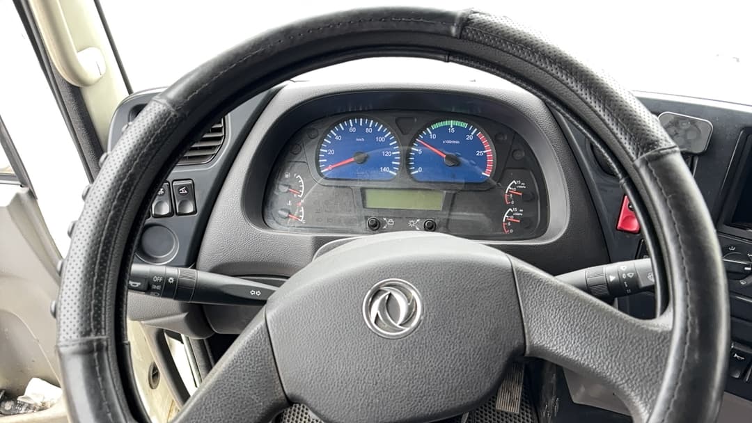 Dongfeng DFH 8x4 Самосвал - 5