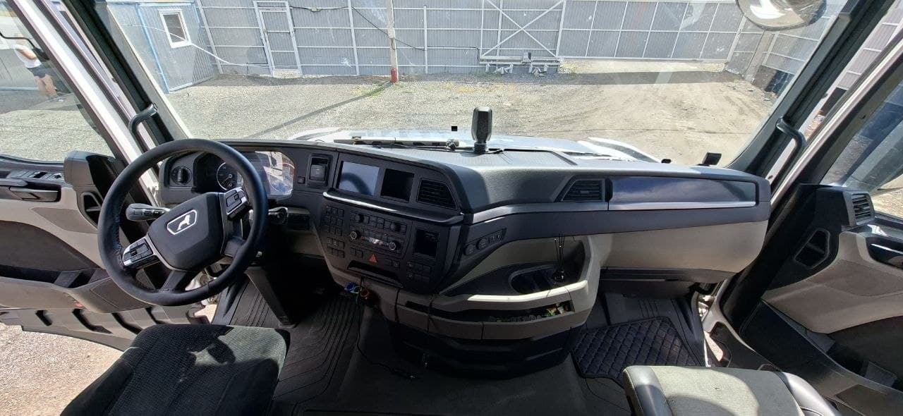 MAN TGX 4X2 Седельный тягач - 5