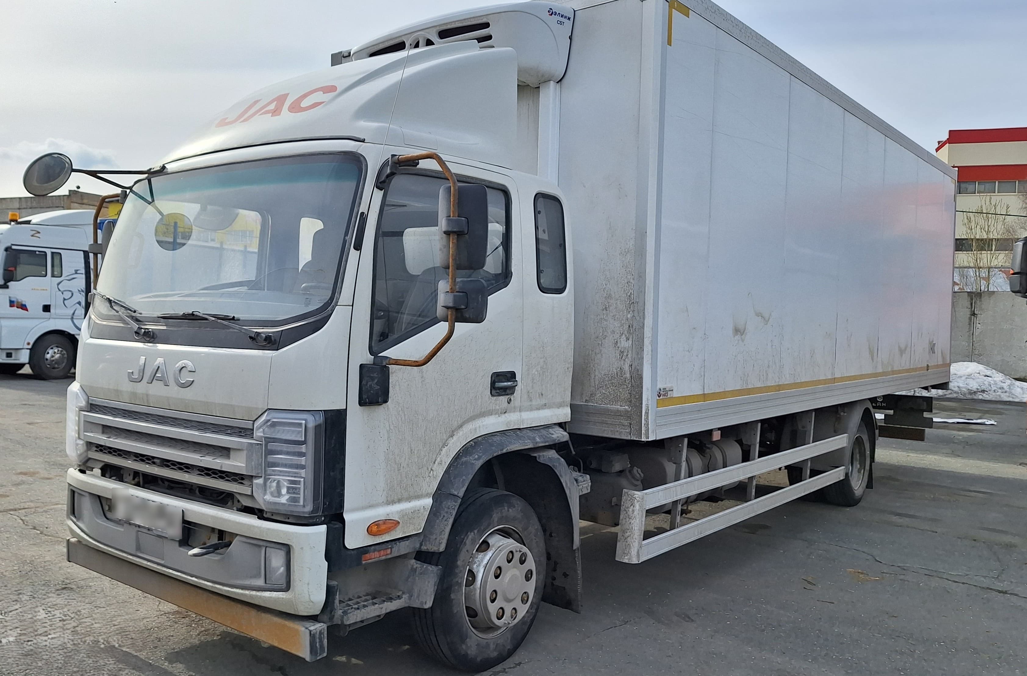 Нижегородский Автомеханический Завод 4716* на шасси JAC N120 4x2 Изотермический/рефрижератор - 1