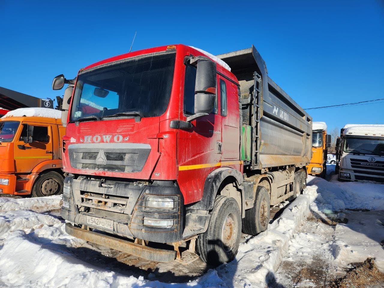 Howo ZZ* 8x4 Самосвал - 1